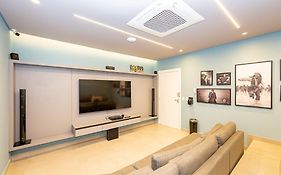 Studio com 1 Cama de Casal e 1 Solteiro - ECO0509